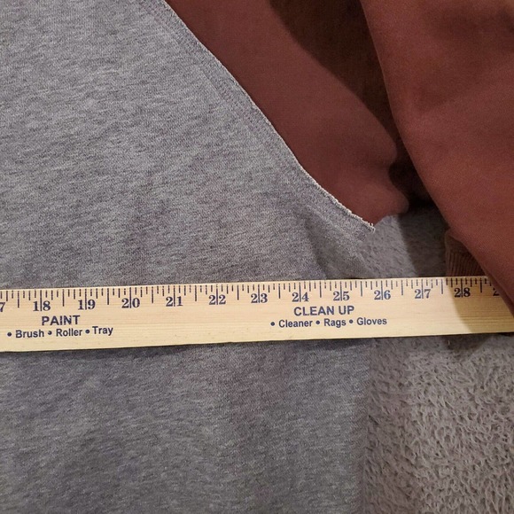 Vintage 24 Hour Fitness Hoodie Mens Extra Large Gray Brown Thrashed Pump Cover - Picture 9 of 11